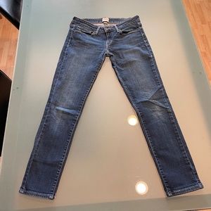 Levi's Low Rise Skinny Jeans (Size 27)